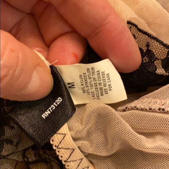 Lingerie bundle - Picture 3 of 8